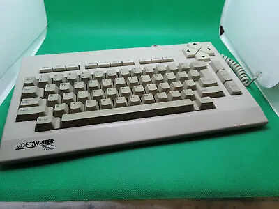 Magnavox Videowriter 250 Keyboard Vintage Made In Japan 705181-6 Computer • $280