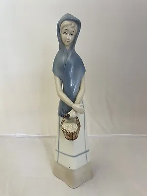 Vintage Zaphir Porcelain Woman In Shawl  Basket Figurine Ornament C17  • £15