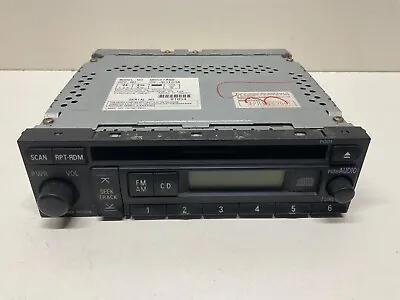 2002-2007 Mitsubishi Car Stereo AM FM Radio CD Compact Disc Player MR587268 • $29.99