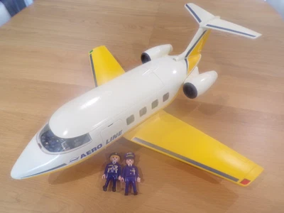 Playmobil 3185 Aero Line Airplane & Pilot Figures Good Condition 2001 • £27.99