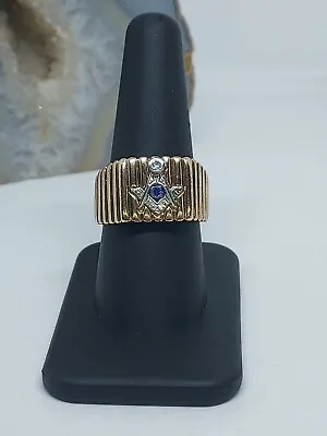 Vintage Free Mason Masonic 10k Solid Yellow Gold Ring • $399