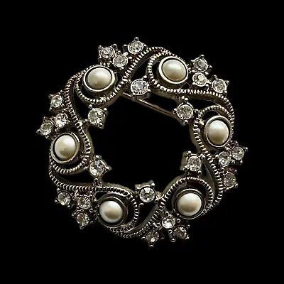 Monet 2007 Signed Clear Crystal Faux Pearl Cabochon Circle Wreath Brooch Pin • $9.99