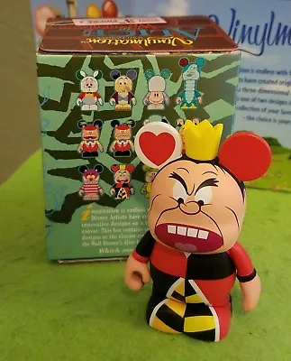 DISNEY Vinylmation 3  Park Set 1 Alice In Wonderland Queen Of Hearts W/ Box • $9.49