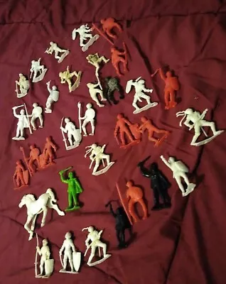 30+ Vintage Red White Black And Grey Medieval Knight Soldier Figures • $22.95