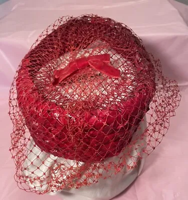 Vintage Ladies Fascinator Pill Box Hat Red Woven Faux Straw Velvet Bow & Netting • $11.99