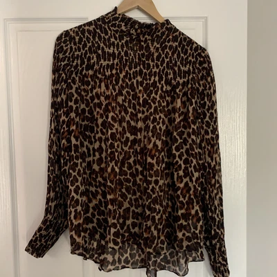 $11.50 • Buy Witchery Size 14 Top Leopard Print Long Sleeve - Pre Loved
