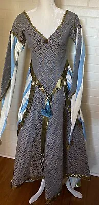 Medieval Women Renaissance Victorian Dress • $95