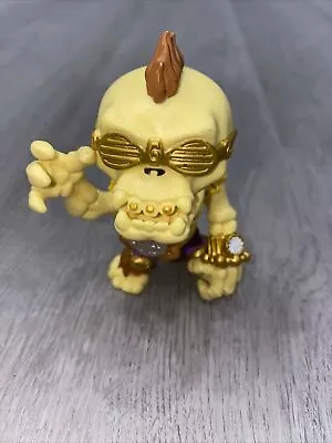 MOHAWK SKULL FIGURE 4in - TREASURE X - GOLD DETAILS POSABLE TOY | MOOSE  • $10.50