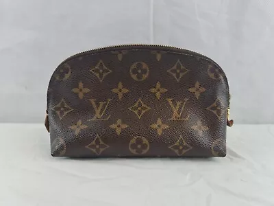 £199.99 • Buy Louis Vuitton Monogram Cosmetic Pouch