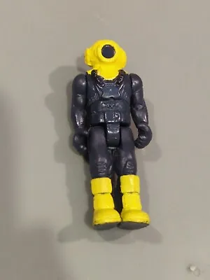 Matchbox Mega Rig Shark Ship Adventure 2” Figure Black & Yellow Diver • $10