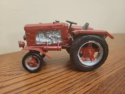 VINTAGE Art Deco Red International Farmall Tractor 1:32 Scale Pressed Metal! • $15.99