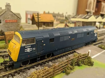 Mainline BR Class 42 Warship Diesel Renamed Swift In Blue Livery  • £31.31