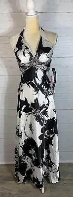 Masquerade Black & White Halter Beaded Dress Size 3/4 • $19.99