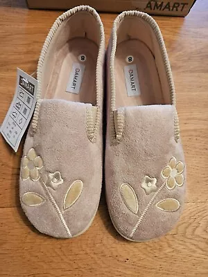 New Damart Ladies Slippers Size 8 • £8