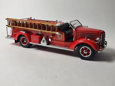 Franklin Mint 1948 Mack F.D Fire Engine Pumper #1 Firetruck 1:32 Diecast Model • $99.95