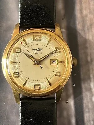 Vintage Tenor Mechanical Men Wristwatch Swiss Made • £47.20