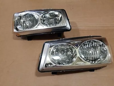 03-06 Chevy Silverado Avalanche Aftermarket Clear Headlights 10366037/10366038 • $75