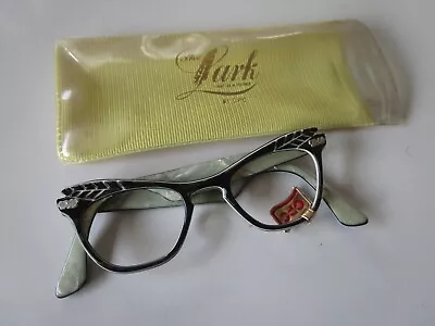 Women Vintage Lark Cats Eye Eyeglasses • $9.95