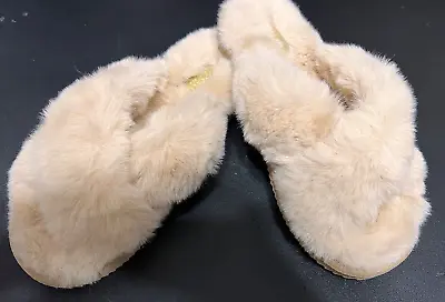 Michael Kors Womans SLIPPERS 8 Nordstrom Beige Cross Furry Uppers Lined NEW • $34.99