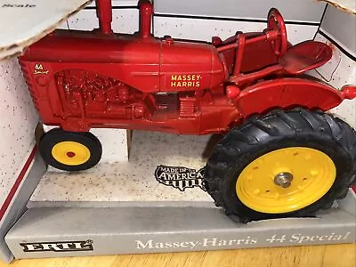 Massey Harris Ertl 44 Special Tractor ORIGINAL 1/16 Collector Scale Model #0833 • $34