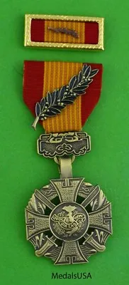 Vietnam Gallantry Cross With Palm Medal & Army Unit Citation Ribbon T2 • $27.95