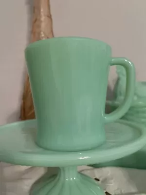 RARE Vintage Fire King Anchor Hocking Jadeite Flat Bottom D Handle Mug  • $38.94