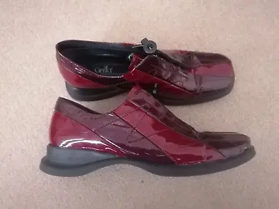 Ladies Caprice Red Patent Leather Flat Casual Shoes - Size 6.5 - New • £12.99