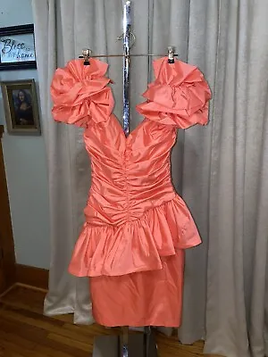 Vintage 80’s Coral Ruffled Party Dress ZumZum Size 3/4 Cocktail Dress Halloween  • $39.99