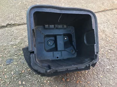 Uk Rhd 2016 Ford Mustang Gt 5.0l  Engine Battery Compartment Box Gr3b-10723-ba • £29.99