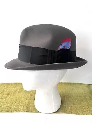 PRISTINE !! Vtg Cavanagh New York Mens Felt Fedora Hat Black 7 3/8 • $59.95