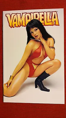 Vampirella #6 NM Maria Di Angelis Ltd (1500) Photo Variant 2002 Harris Comics • $29