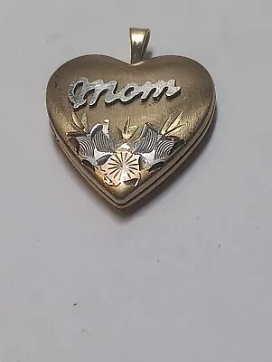 14 KGF Heart Mom Locket • $60