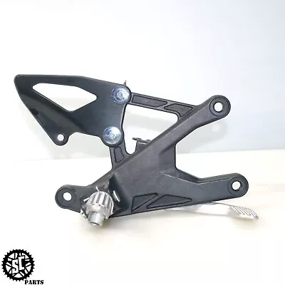 15-24 Yamaha Yzf R1 Right Rearset Foot Peg Brake Pedal Y07 • $54.95