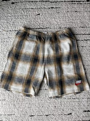 Nike X Supreme Shorts Large • $50