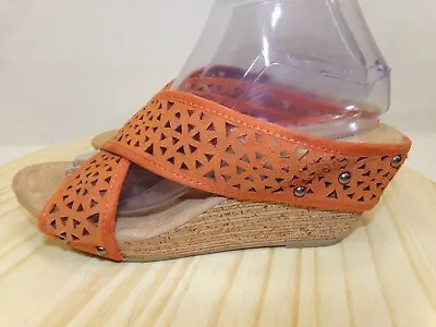 Minnetonka Womens Platform Wedge Eyelet Sandals Suede Leather Orange Size 9 • $17