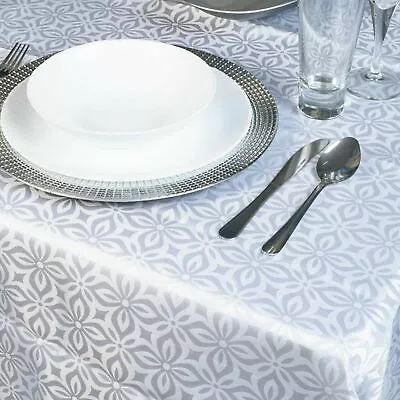 Damask White Flower Jacquard Tablecloths Rectangle Table Cloth Tableware Dining • £8.99