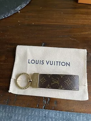 Louis Vuitton Brand New Dragonne Key Ring • £125