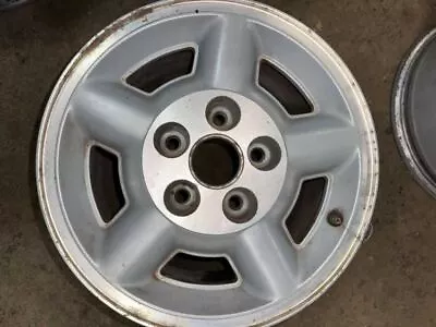 1999-2005 Chevy Blazer S10/Jimmy OEM 15x7 Wheel OPT YC5 • $94.98