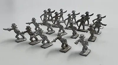 Lot Of 20 Unpainted Lead Toy Soldiers Miniature Civil War Figures • $10.99