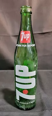 Vintage 7•UP Dark Green Glass Soda Bottle 16 FL. Oz. 1 Pint Return For Deposit • $6