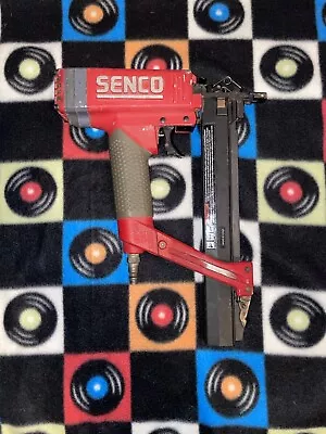 SENCO SLS20XP-L Gauge 1/4 Crown Stapler - Gray/Red (490107N) • $25