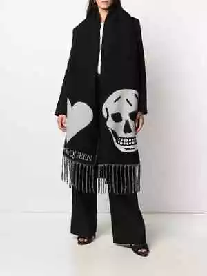 $385.50 • Buy NWT Alexander McQueen Heart &Skull Wool-Blend Scarf Made In Italy Black/Ivory