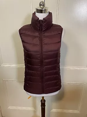 Uniqlo Ladies Size XS Or 8 Utra Light Down Puffer Vest Jacket & Bag NWOTags • $49