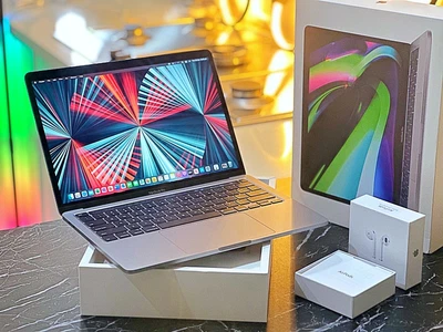 $850 • Buy MacBook Pro TouchBar Intel®Core™i5+512GB SSD+16GB•BOX*GREY*TOP SPECS*Apple*13.3”