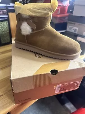 W Victoria Mini Ugg Boots Koolaburra Size 10 Chesnut 1114731 NWB • $60