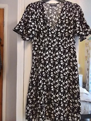 Matalan Dress Size 8 Ditsy Black/white Flower Print Dress • £3.49