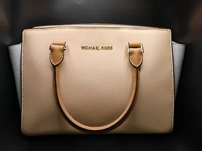 Michael Kors  Selma Medium Two Tone Saffiano Leather Handbag Purse • $75.99