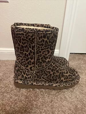 Bearpaw Elle Exotic Kid's / Youth Leather B Leopard - Size 5 • $40