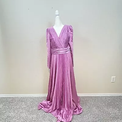 Mac Duggal Pleated Long Sleeve V-Neck Gown Color Lilac Pink Size 12 Satin Puff • $107.99