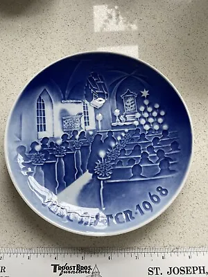 1968 Bing And Grondahl B & G Christmas Plate  Christmas In Church  Porcelain.  • $13.60